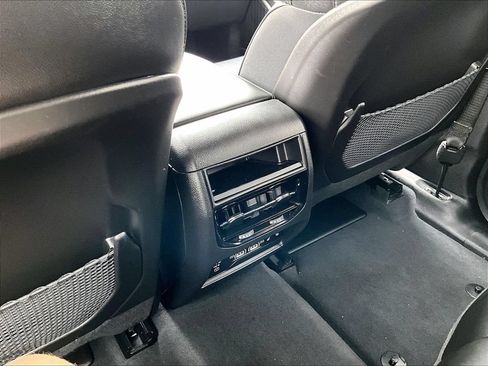 Used 2023 Jeep Grand Cherokee Limited w/ Luxury Tech Group II AWD/4WD image 12