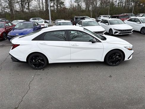 New 2026 Hyundai Elantra Sport image 4