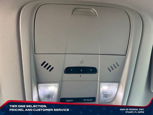Used 2018 Buick Enclave Premium FWD image 27