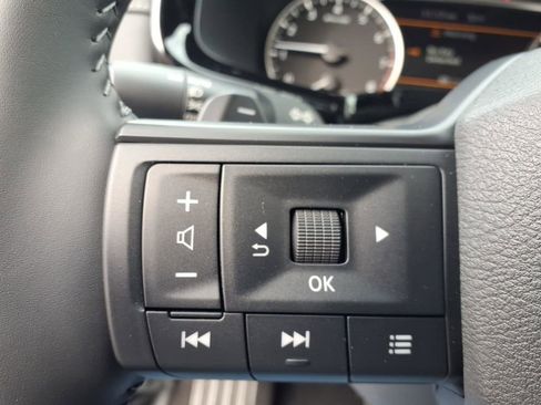 New 2026 Nissan Pathfinder SV image 20