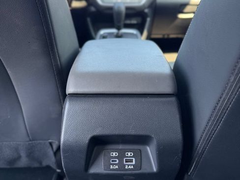 Used 2024 Subaru Crosstrek 2.0i Premium AWD/4WD image 24