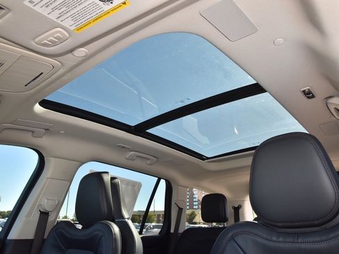 New 2026 Lincoln Aviator Reserve image 33