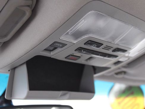 Used 2013 Toyota Camry XLE image 44