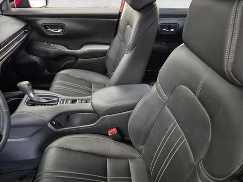 Used 2024 Honda HR-V EX-L image 14