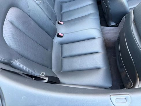 Used 2000 Mercedes-Benz CLK 320 Cabriolet image 35