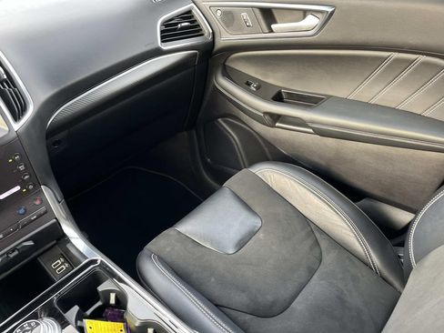 Used 2020 Ford Edge ST w/ Equipment Group 401A image 12