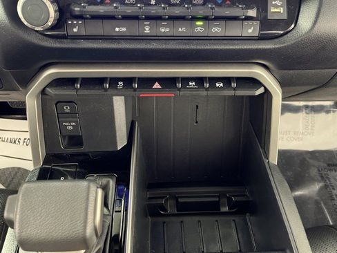 Used 2023 Toyota Tundra SR5 w/ SR5 Premium Package AWD/4WD image 23