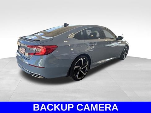 Used 2022 Honda Accord Sport image 4