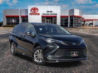 Certified 2024 Toyota Sienna XLE