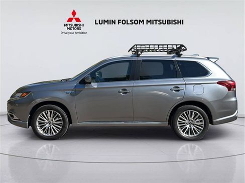Used 2020 Mitsubishi Outlander SEL AWD/4WD image 2