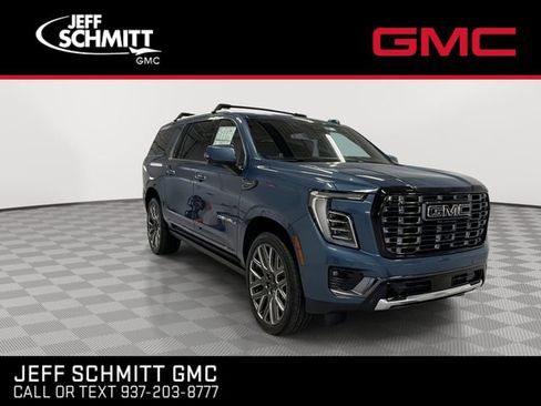 New 2026 GMC Yukon XL Denali Ultimate w/ LPO, Illumination Package image 13