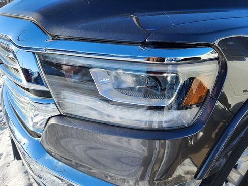 Used 2019 RAM 1500 Laramie image 26
