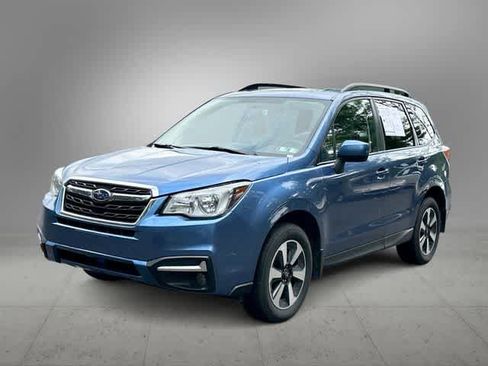 Used 2018 Subaru Forester 2.5i Premium AWD/4WD image 1