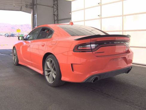 Used 2019 Dodge Charger Scat Pack RWD image 4