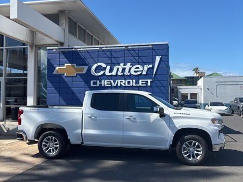 Used 2025 Chevrolet Silverado 1500 LT image 2