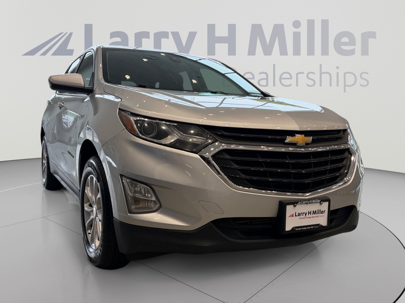 Used 2021 Chevrolet Equinox LT w/ Driver Convenience Package AWD/4WD image 7