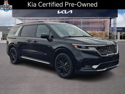 Certified 2023 Kia Carnival SX