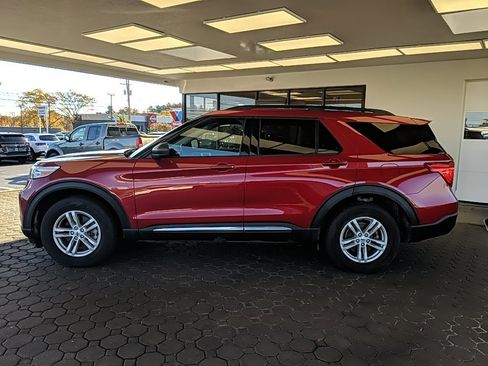 Certified 2023 Ford Explorer XLT w/ Equipment Group 202A image 8