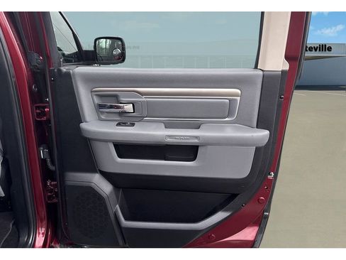 Used 2016 RAM 1500 Big Horn image 24