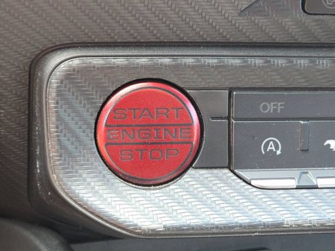 Used 2025 Ford Mustang Premium RWD image 12