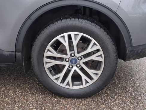 Used 2022 Ford Escape SEL image 13