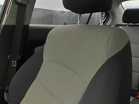 Used 2014 Chevrolet Cruze LS FWD image 9