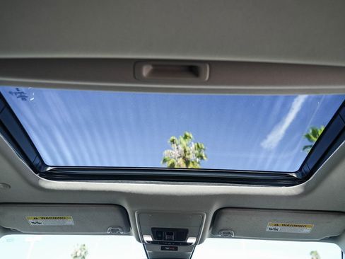 Certified 2023 Honda Accord EX image 17