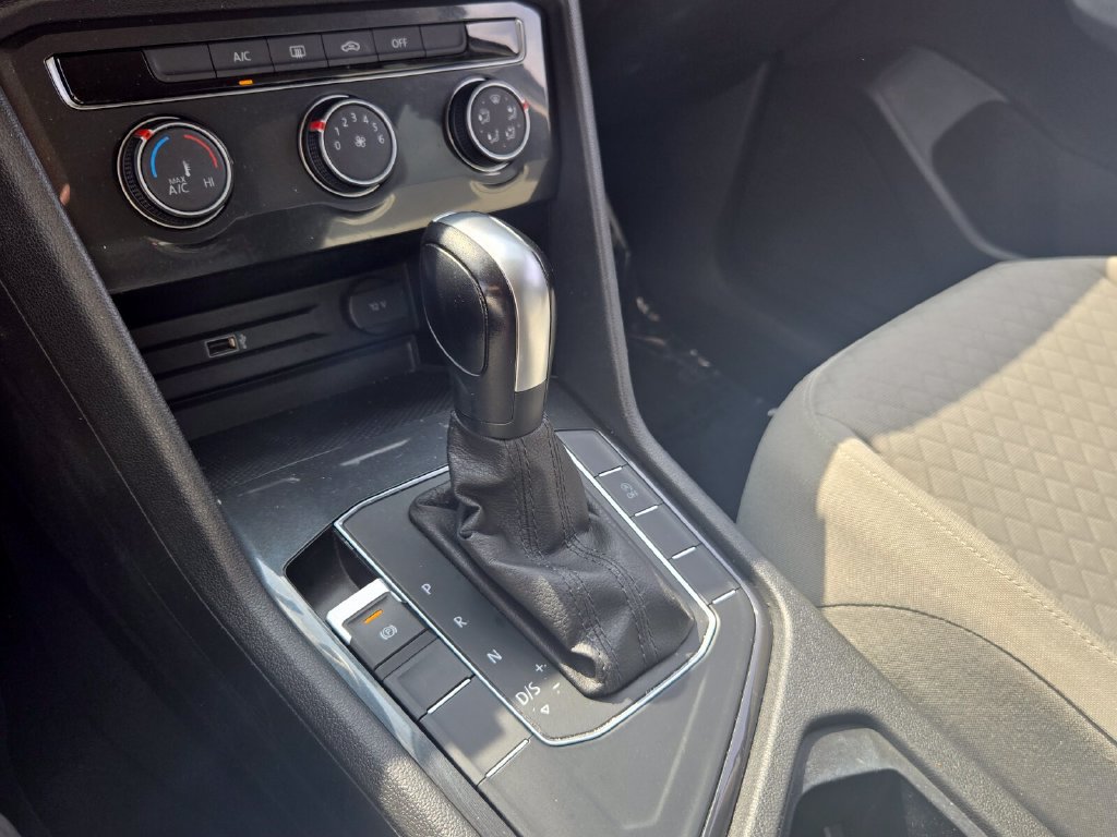 Used 2019 Volkswagen Tiguan S w/ Driver Assistance Package FWD image 20