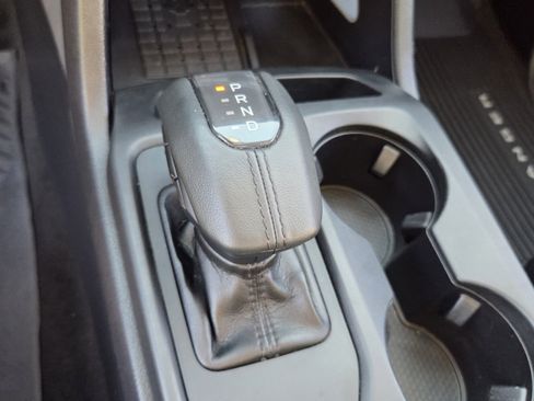 Used 2024 Ford Ranger Lariat w/ FX4 Off-Road Package AWD/4WD image 32