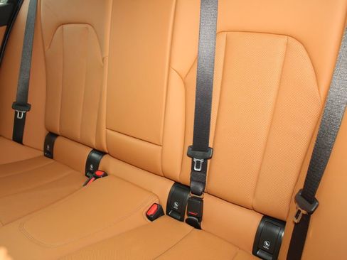 Used 2026 BMW 330i xDrive Sedan w/ M Sport Package image 23