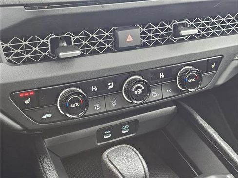 Used 2025 Honda Accord SE image 25