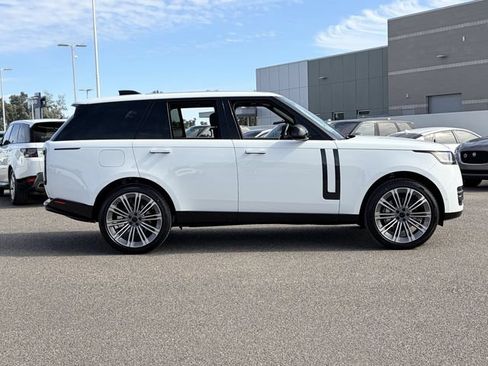 New 2026 Land Rover Range Rover SE AWD/4WD image 17