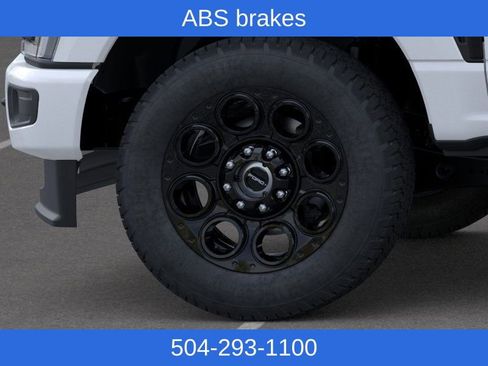 New 2025 Ford F350 XLT w/ Black Appearance Package image 19