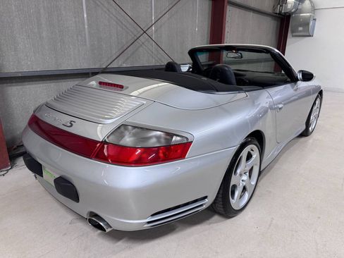 Used 2004 Porsche 911 Carrera 4S AWD/4WD image 36