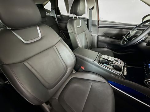 Used 2023 Hyundai Tucson Limited image 36