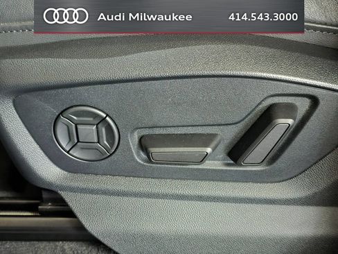 Used 2023 Audi Q7 2.0T Premium Plus w/ Convenience Package AWD/4WD image 17