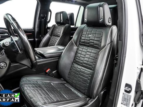 Used 2023 Cadillac Escalade ESV V image 15