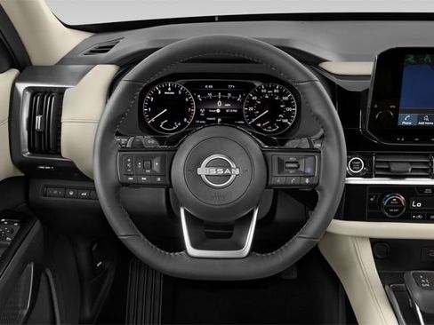 Used 2025 Nissan Pathfinder SL w/ SL Premium Package image 8