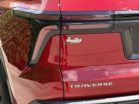 New 2026 Chevrolet Traverse LT w/ Driver Confidence Package FWD image 6