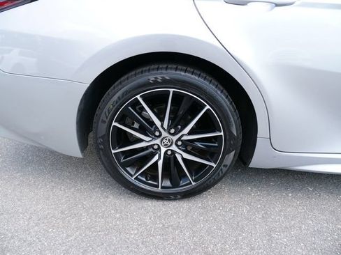 Used 2024 Toyota Camry SE w/ Convenience Package FWD image 13