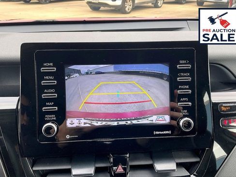 Used 2023 Toyota Camry SE image 21