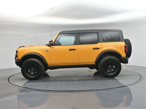 Used 2022 Ford Bronco Wildtrak image 30