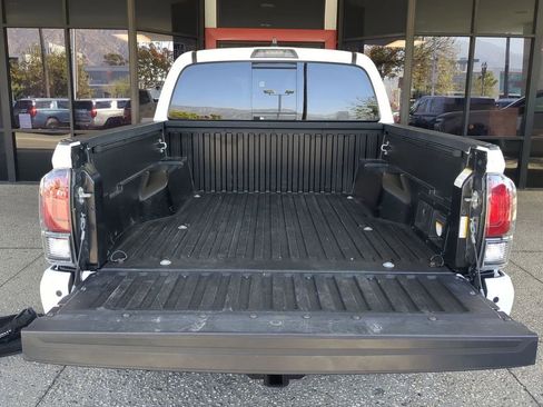 Used 2023 Toyota Tacoma TRD Pro AWD/4WD image 31