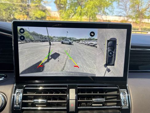 Used 2024 Lincoln Navigator L Black Label image 30