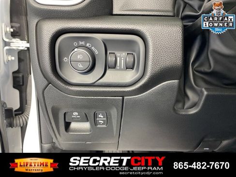 Used 2025 RAM 1500 Big Horn AWD/4WD image 13
