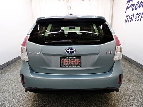 Used 2016 Toyota Prius V Three FWD image 7