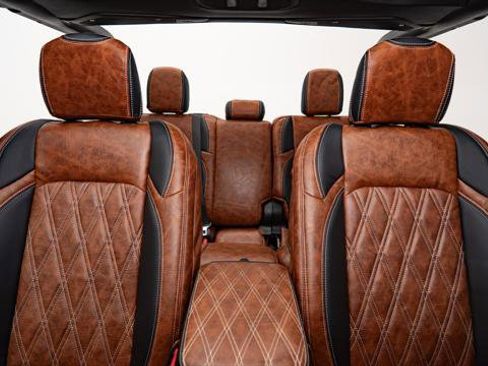 Used 2026 Jeep Gladiator Sport image 3