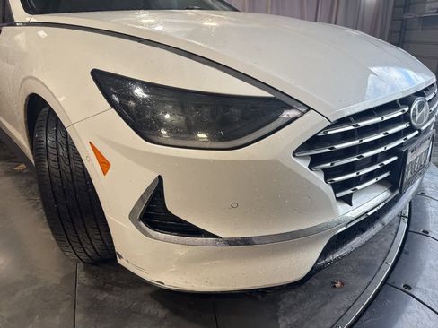 Used 2022 Hyundai Sonata Limited w/ Winter Weather Package image 12