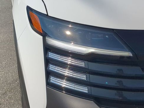 New 2026 Nissan Kicks SV image 10