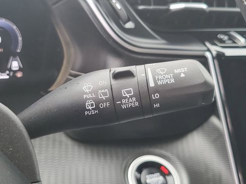 Used 2025 Jeep Grand Cherokee Laredo X w/ Luxury Tech Group I image 61